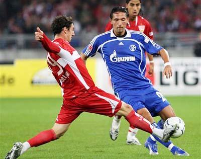 凭借其独特 凭借其独特